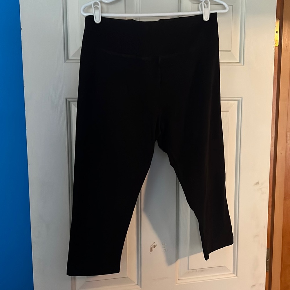 Marika Cropped Yoga Leggings Size XL